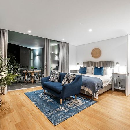17 Marine, 2 Bedroom Sea-Facing Apt101 Hermanus Exterior photo